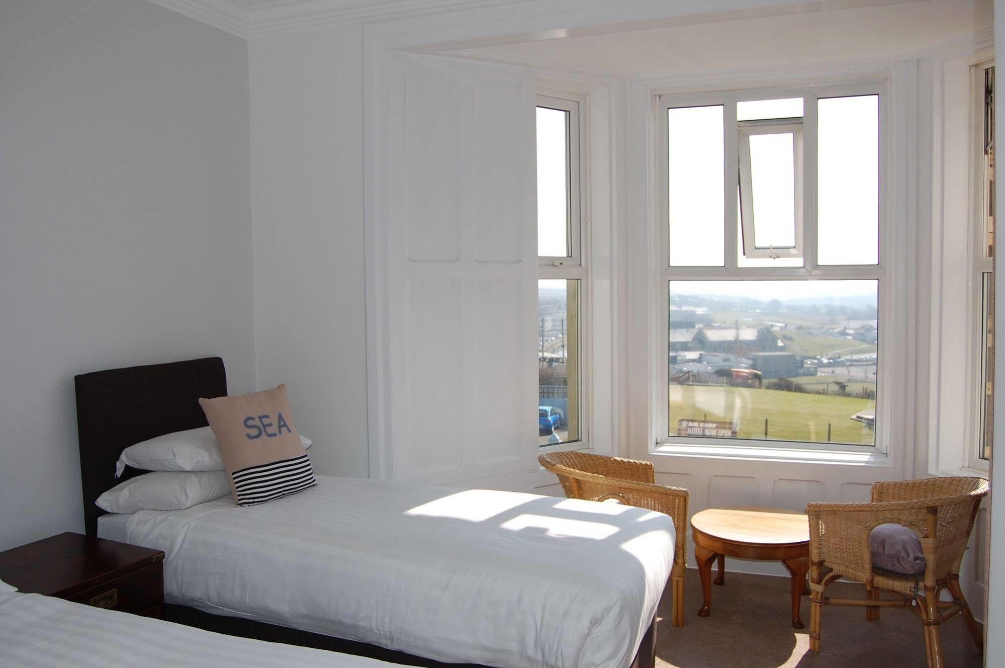 The Grosvenor Guest House Bude Dış mekan fotoğraf
