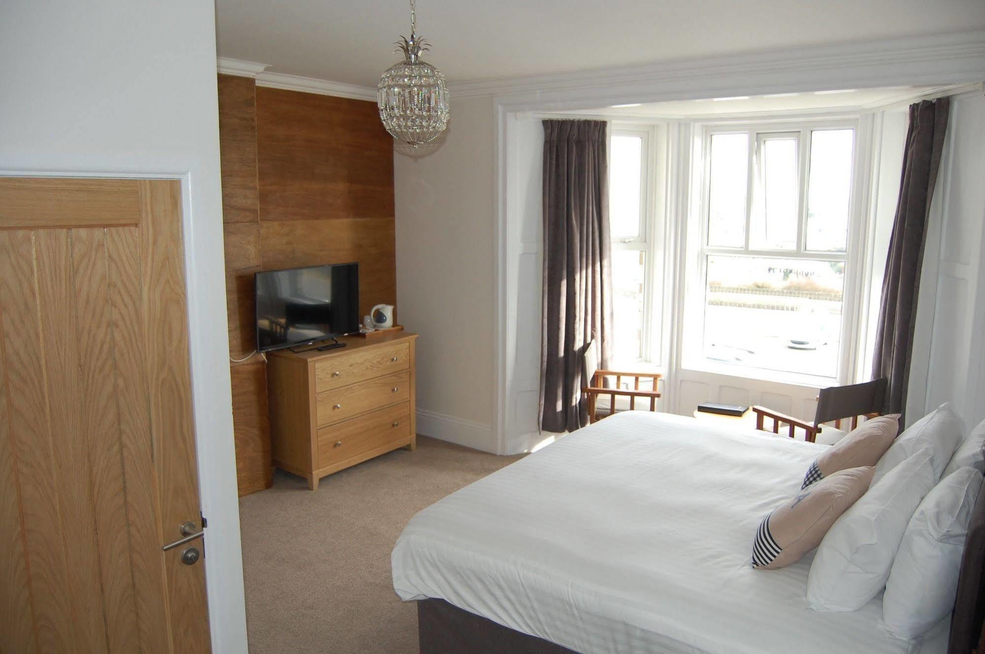 The Grosvenor Guest House Bude Dış mekan fotoğraf